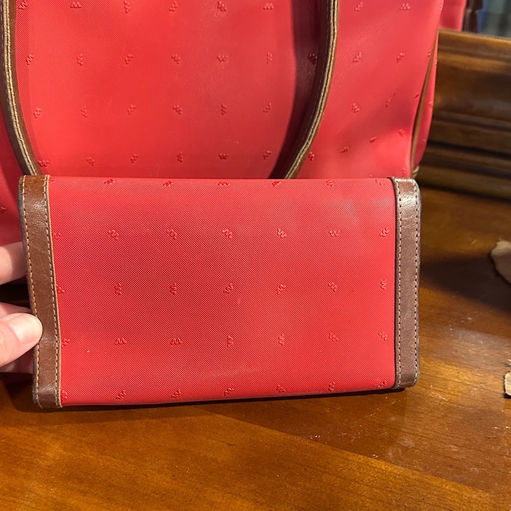 King Ranch Red Women's Tote Bag and Wallet Set - Picture 5 of 7